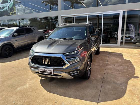 FIAT TORO 2.0 16V TURBO DIESEL VOLCANO 4WD AT9 FIAT TORO 2.0 16V TURBO DIESEL VOLCANO 4WD AT9